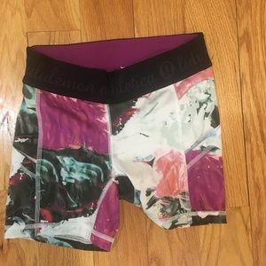 Lululemon short 4"